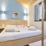 פארק נופש Paradu Ecovillage &