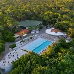 Paradu Ecovillage & *