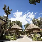 Paradu Ecovillage & פארק נופש