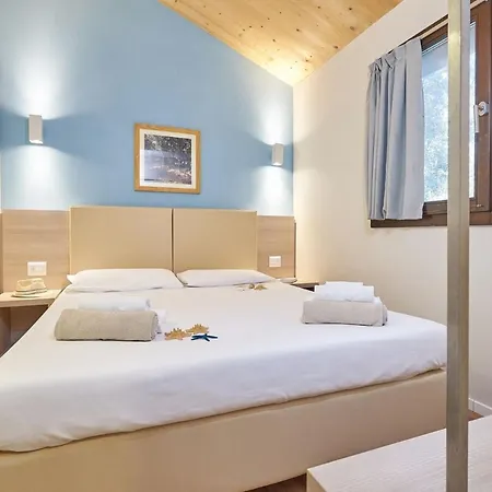 Prázdninový areál Paradu Ecovillage &