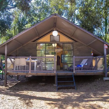 Paradu Ecovillage & *