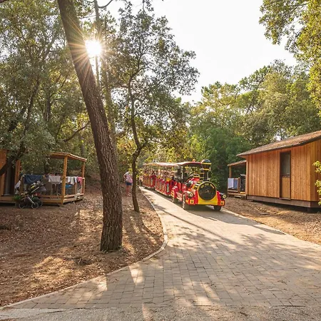 Paradu Ecovillage &