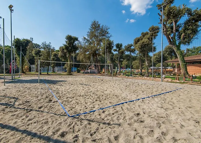 Ferienpark Paradu Ecovillage & *